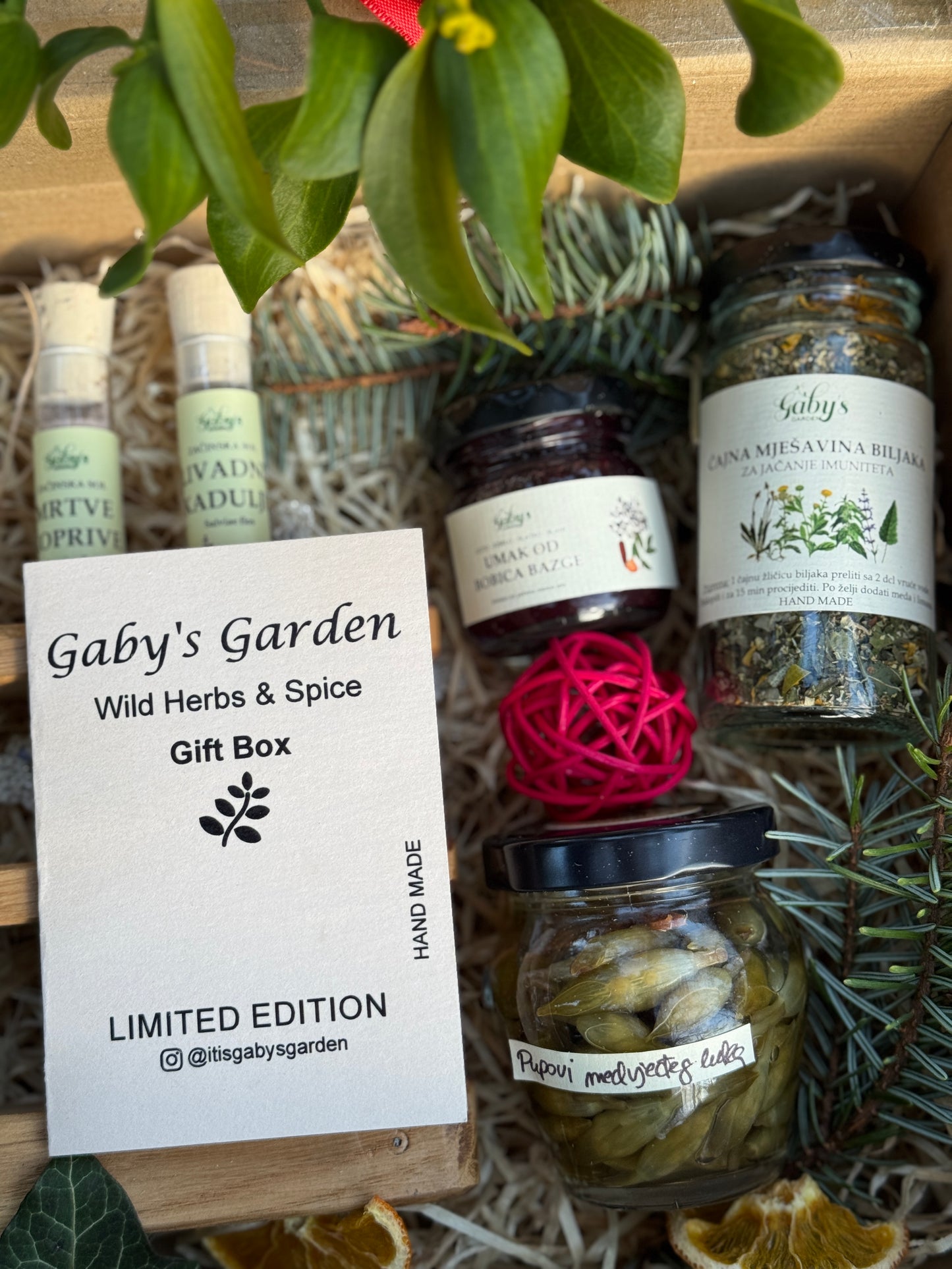 Wild Edibles & Herbs Gift Box *Limited Edition*